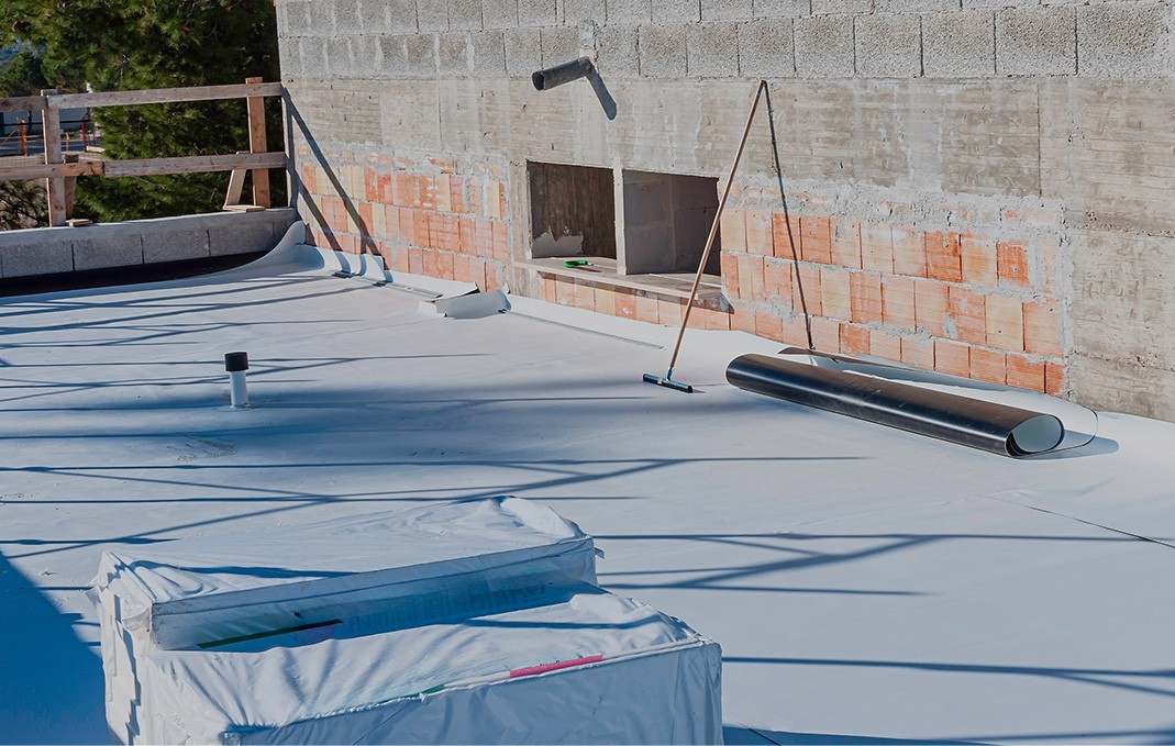 tpo roof replacement completed in Oregon