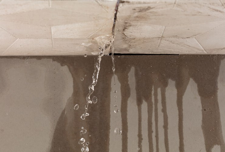 commercial roof leak repair in Oregon